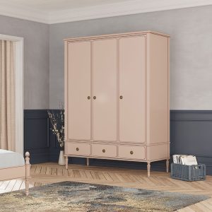 Valeria-room-komdod-3-darb-P01