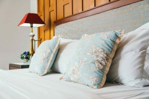 سرویس خواب کلاسیک مناسب چه سبک دکوراسیونی است؟